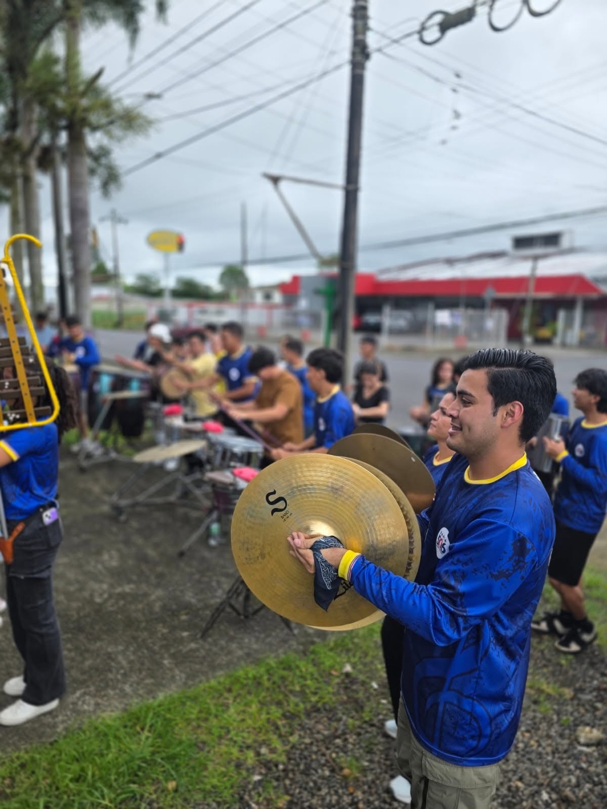 Foto 126 - Banda 506